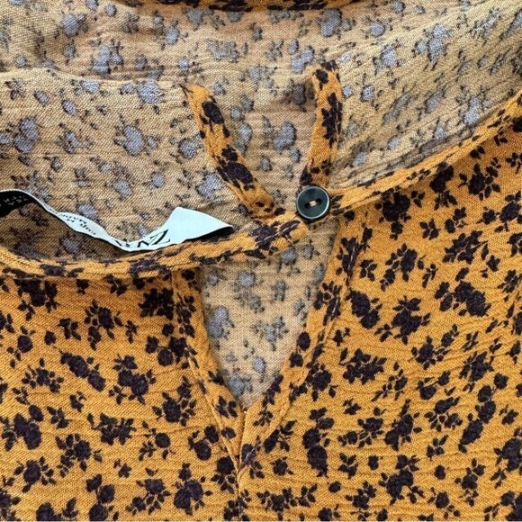 Zara Blouse Tiered Animal Print Long Sleeve Gauze Crepe Lightweight Neutral Sz M - Picture 15 of 16